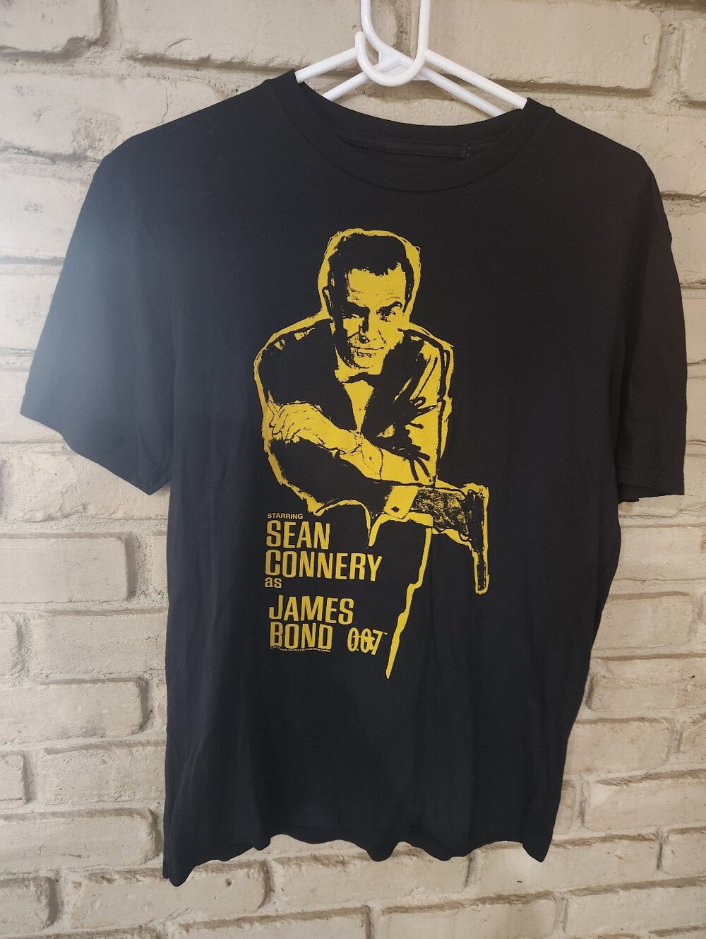 Men's‎ James Bond T-shirt - Picture 1 of 3